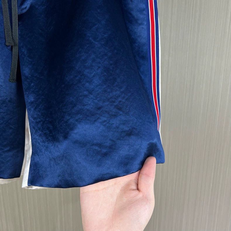 Gucci Gucci Blue Star Embroidered Shorts-yf Size US 40 / EU 56 - 4 Thumbnail