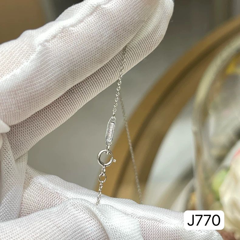 Tiffany & Co. Tiffany Mini Platinum Key Necklace Size ONE SIZE - 4 Thumbnail
