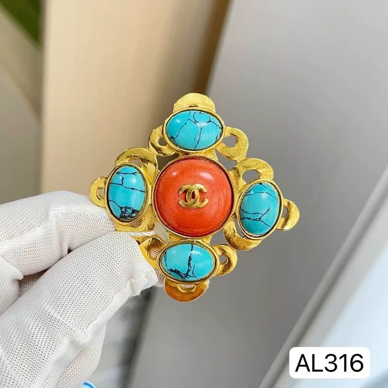 Chanel Chanel Vintage Double C Brooch Rare Style Size ONE SIZE - 4 Thumbnail
