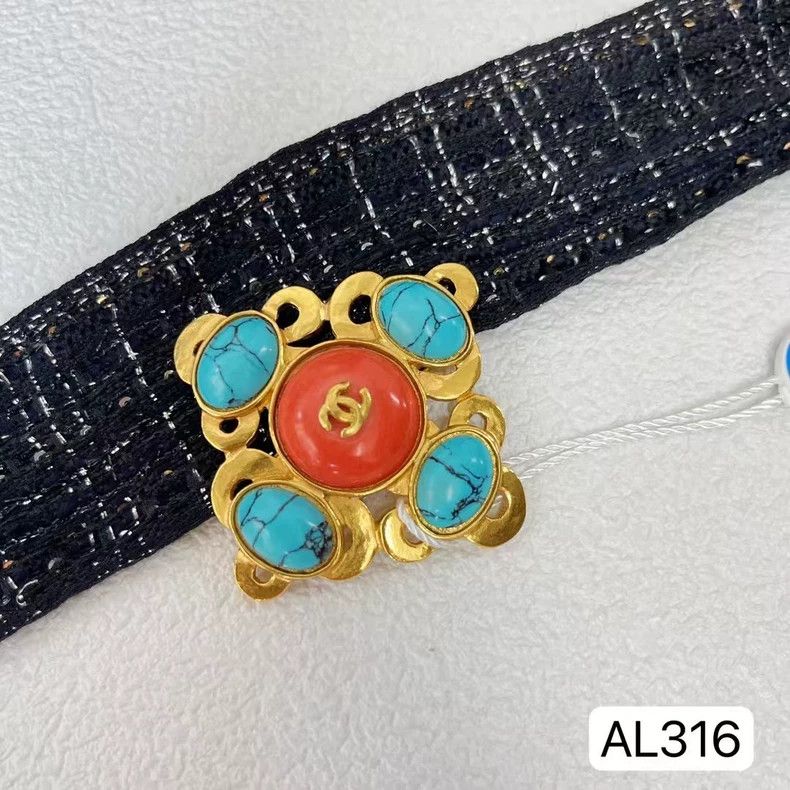 Chanel Chanel Vintage Double C Brooch Rare Style Size ONE SIZE - 6 Thumbnail