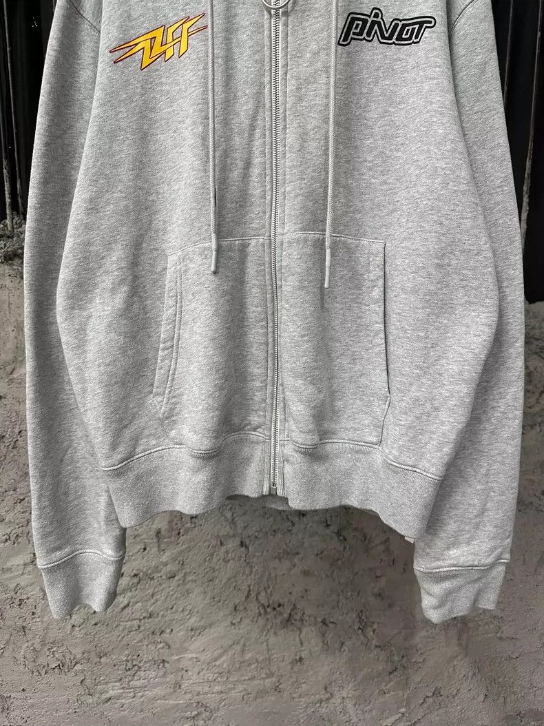 Off-White Off-White Zip Hoodie with Logo Design Size US M / EU 48-50 / 2 - 4 Thumbnail