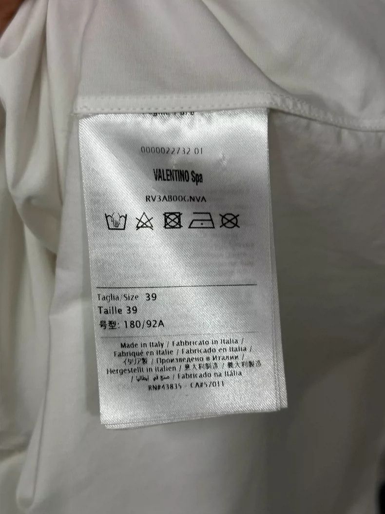 Valentino Valention Long Sleeve Shirt in White Size US M / EU 48-50 / 2 - 7 Thumbnail