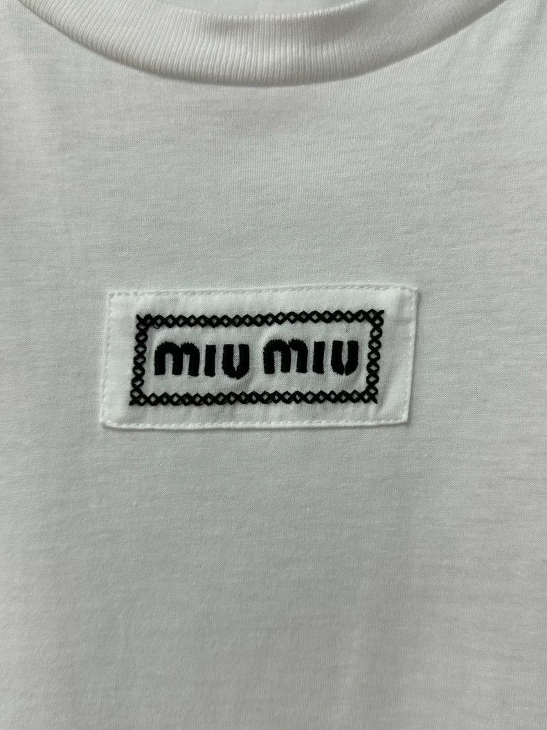 Miu Miu Miu Miu Short Sleeve White T-Shirt Size US L / EU 52-54 / 3 - 5 Thumbnail