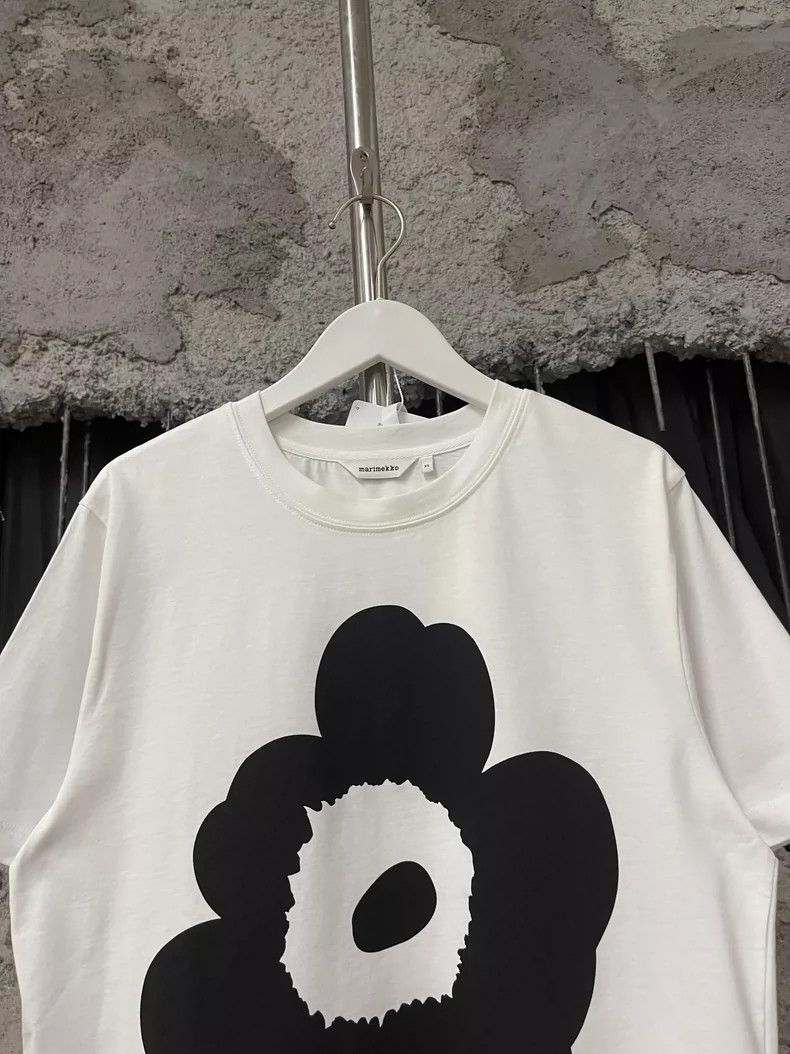 Marimekko Marimekko Short Sleeve Flower Print T-Shirt Size US XS / EU 42 / 0 - 3 Thumbnail