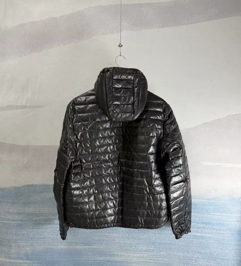 Prada Prada Black Leather Down Jacket for Sale Size US L / EU 52-54 / 3 - 3 Thumbnail