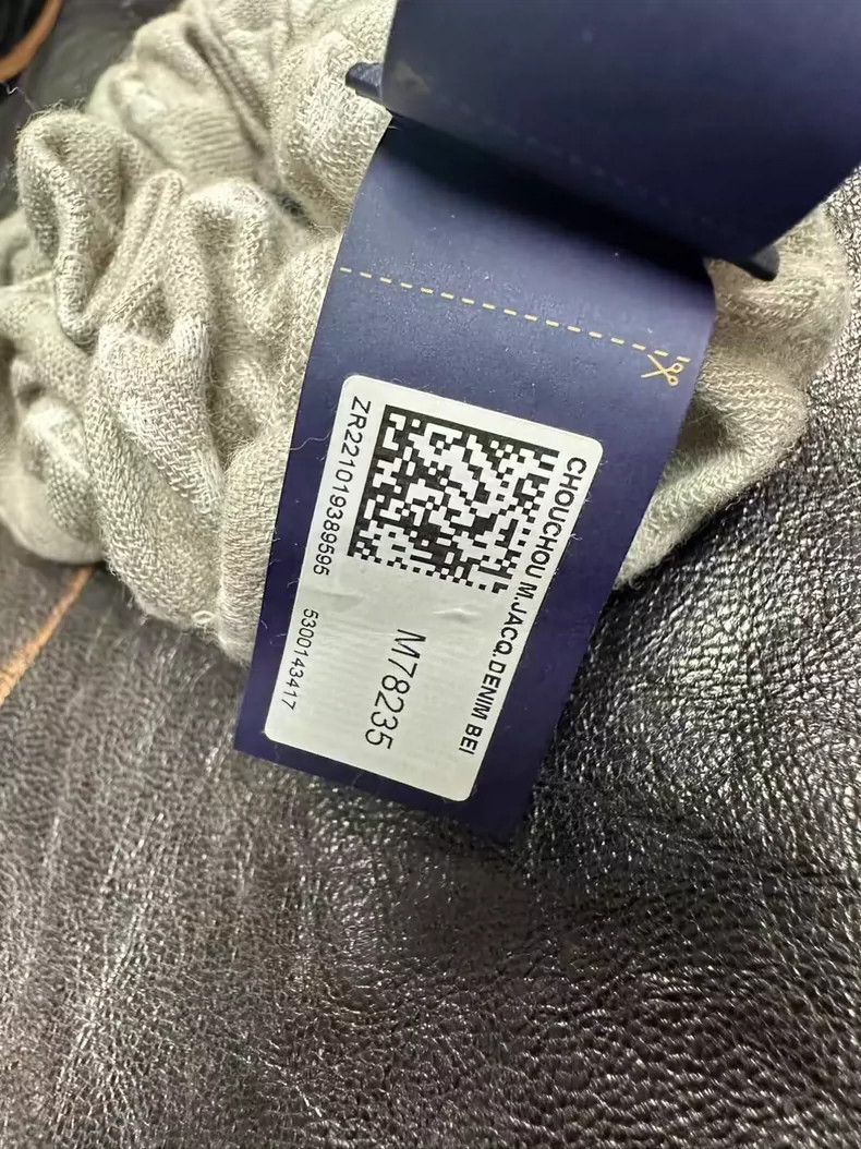 Louis Vuitton Louis Vuitton Jacquard Denim Scrunchie for Women Size ONE SIZE - 5 Thumbnail