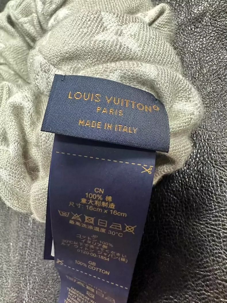 Louis Vuitton Louis Vuitton Jacquard Denim Scrunchie for Women Size ONE SIZE - 4 Thumbnail