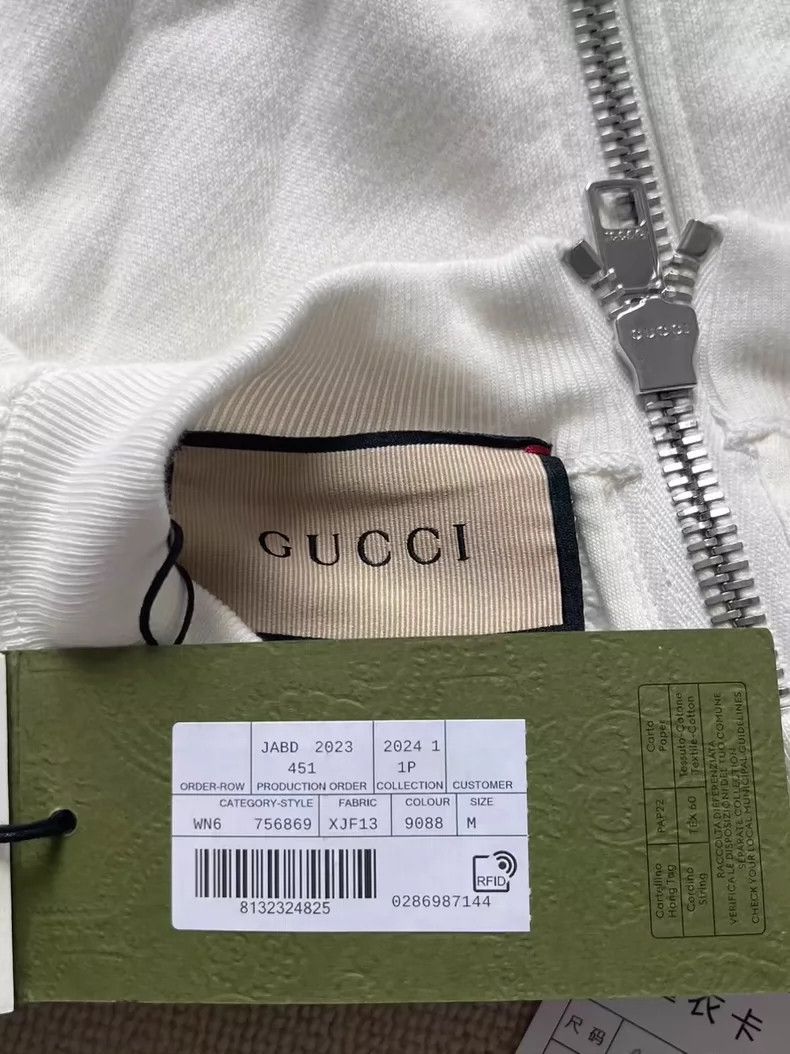 Gucci GUCCI Logo Embossed Casual Sweatshirt for Women Size US M / EU 48-50 / 2 - 7 Thumbnail