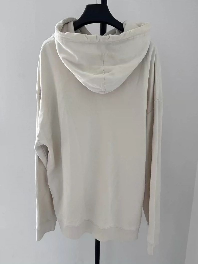 Loewe Loewe Embossed Hoodie with Pocket Size US XL / EU 56 / 4 - 2 Thumbnail