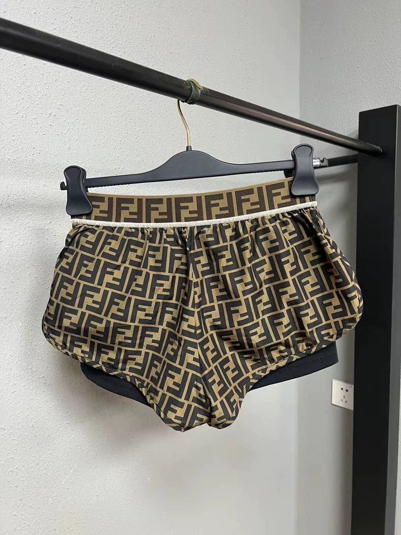 Fendi Fendi Women's Printed Beach Shorts Size 40 Size US 40 / EU 56 - 2 Thumbnail