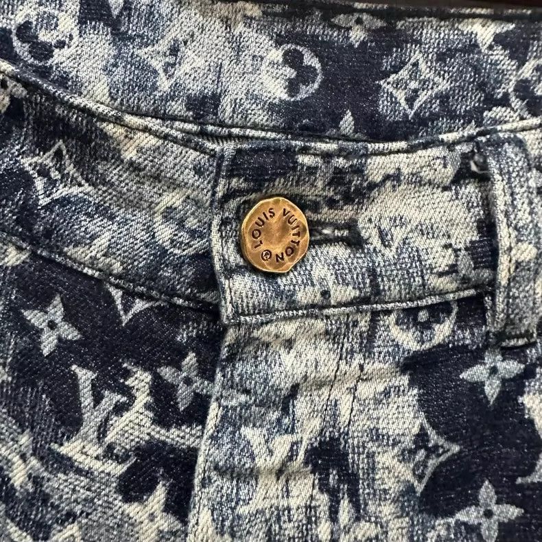 Louis Vuitton Louis Vuitton Logo Denim Pants for Men Size US 32 / EU 48 - 5 Thumbnail