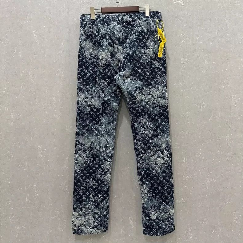 Louis Vuitton Louis Vuitton Logo Denim Pants for Men Size US 32 / EU 48 - 2 Thumbnail