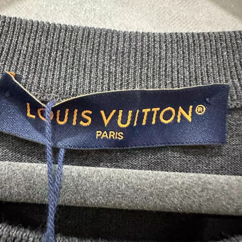 Louis Vuitton Louis Vuitton Short Sleeve Logo T-Shirt XXL Size US XXL / EU 58 / 5 - 4 Thumbnail