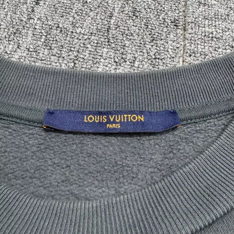 Louis Vuitton Louis Vuitton Plane Print Sweatshirt Size S Size US S / EU 44-46 / 1 - 2 Thumbnail
