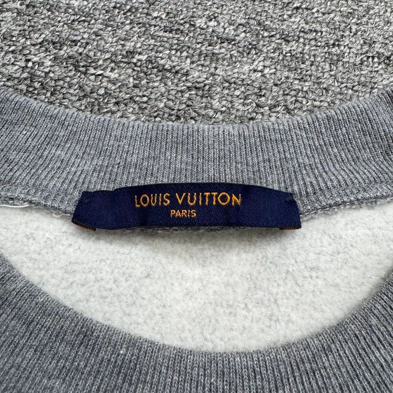 Louis Vuitton Louis Vuitton Nigo Print Sweatshirt in Gray Size US XL / EU 56 / 4 - 2 Thumbnail