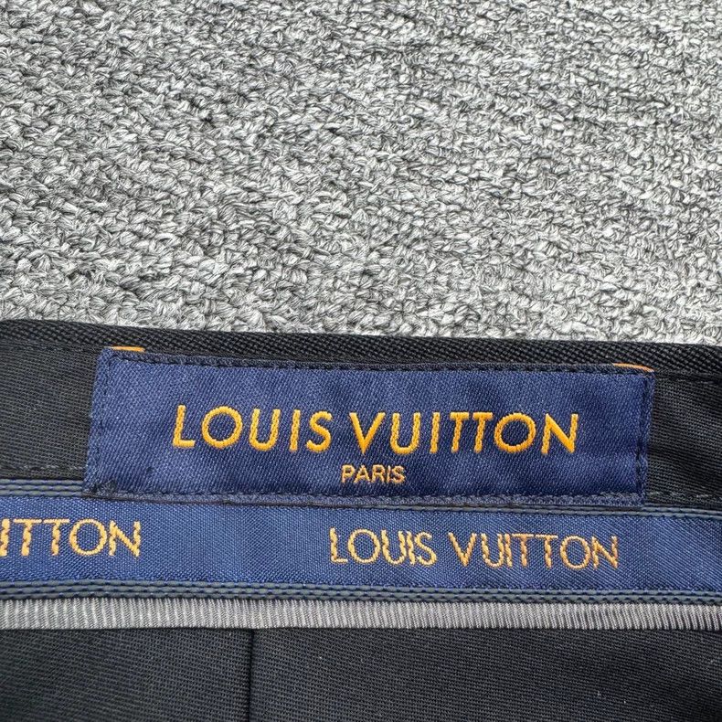 Louis Vuitton Louis Vuitton Wool Casual Pants in Size 40 Size US 31 - 2 Thumbnail