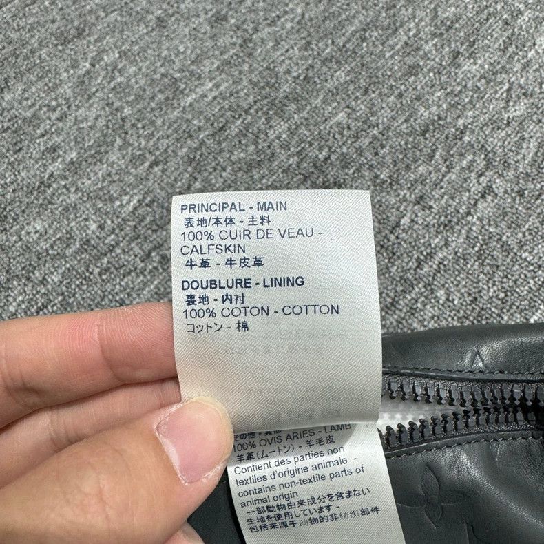 Louis Vuitton Louis Vuitton Tactical Vest in Textured Leather Size US M / EU 48-50 / 2 - 4 Thumbnail