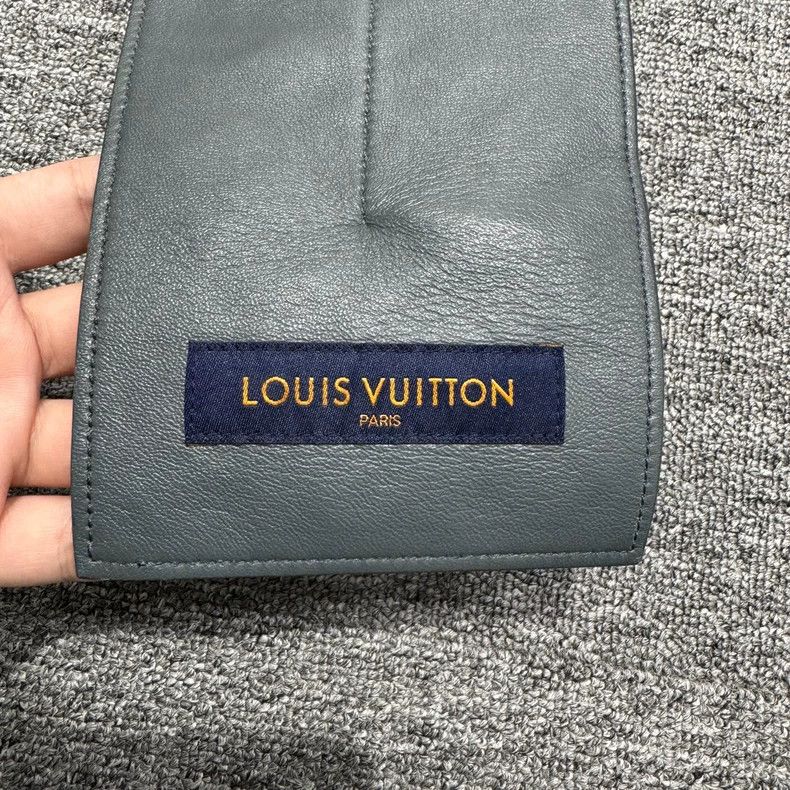 Louis Vuitton Louis Vuitton Tactical Vest in Textured Leather Size US M / EU 48-50 / 2 - 2 Thumbnail