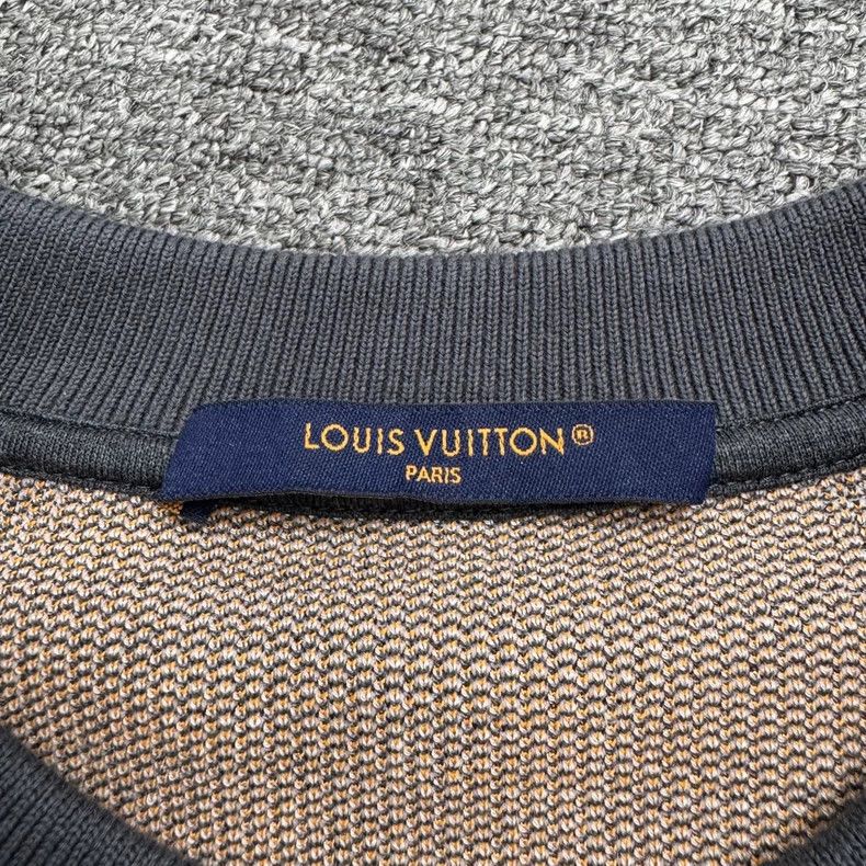 Louis Vuitton Louis Vuitton Knit Sweatshirt with Patterned Design Size US L / EU 52-54 / 3 - 2 Thumbnail