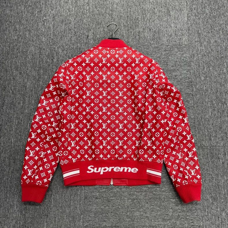 Louis Vuitton Louis Vuitton Red Supreme Print Jacket Size US M / EU 48-50 / 2 - 5 Thumbnail
