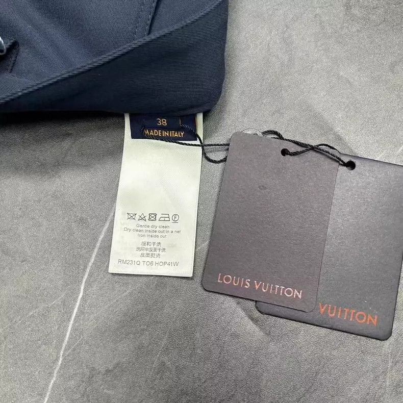 Louis Vuitton Louis Vuitton Navy Cargo Pants Size 38 Size US 38 / EU 54 - 8 Thumbnail