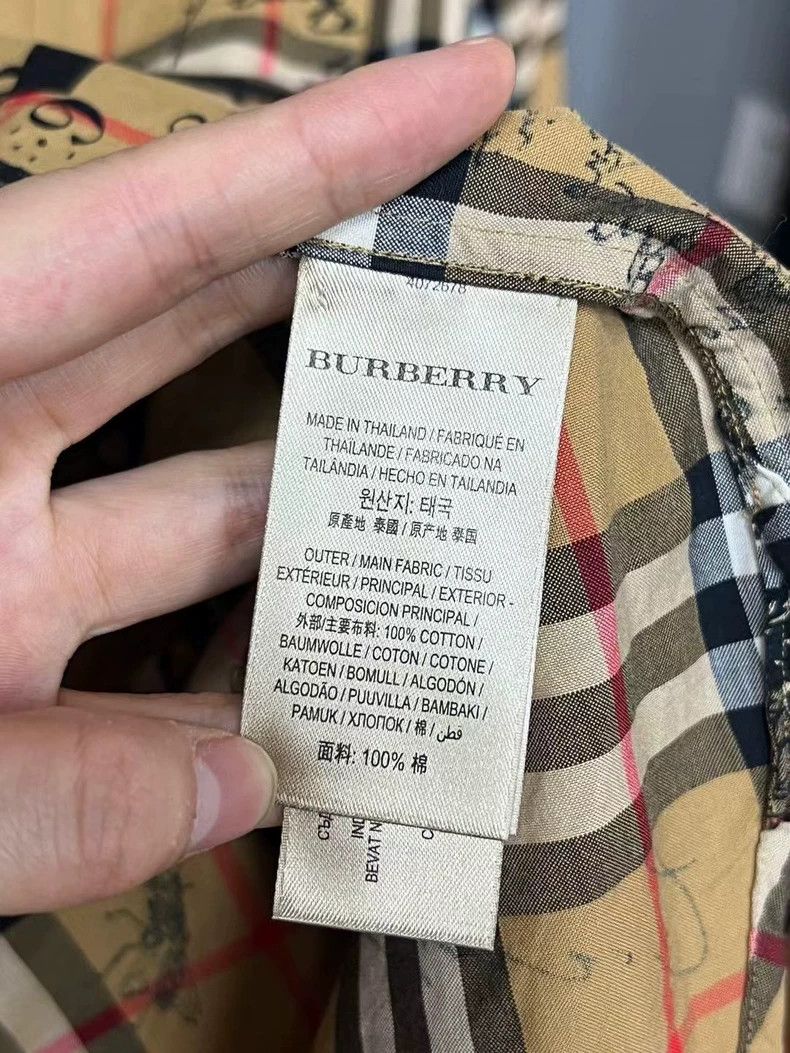 Burberry Burberry Graffiti Check Shirt UK8 Brand New Size US S / EU 44-46 / 1 - 4 Thumbnail