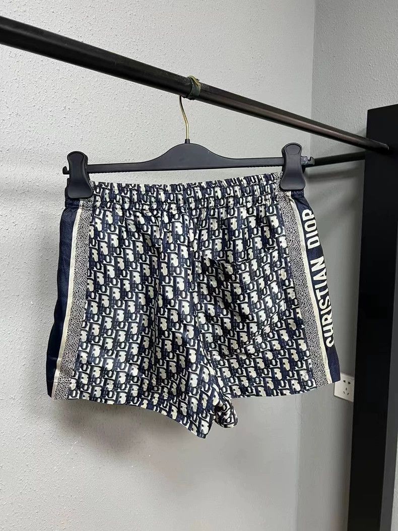 Dior Dior Printed Shorts Size 34 New Condition Size US 34 / EU 50 - 2 Thumbnail