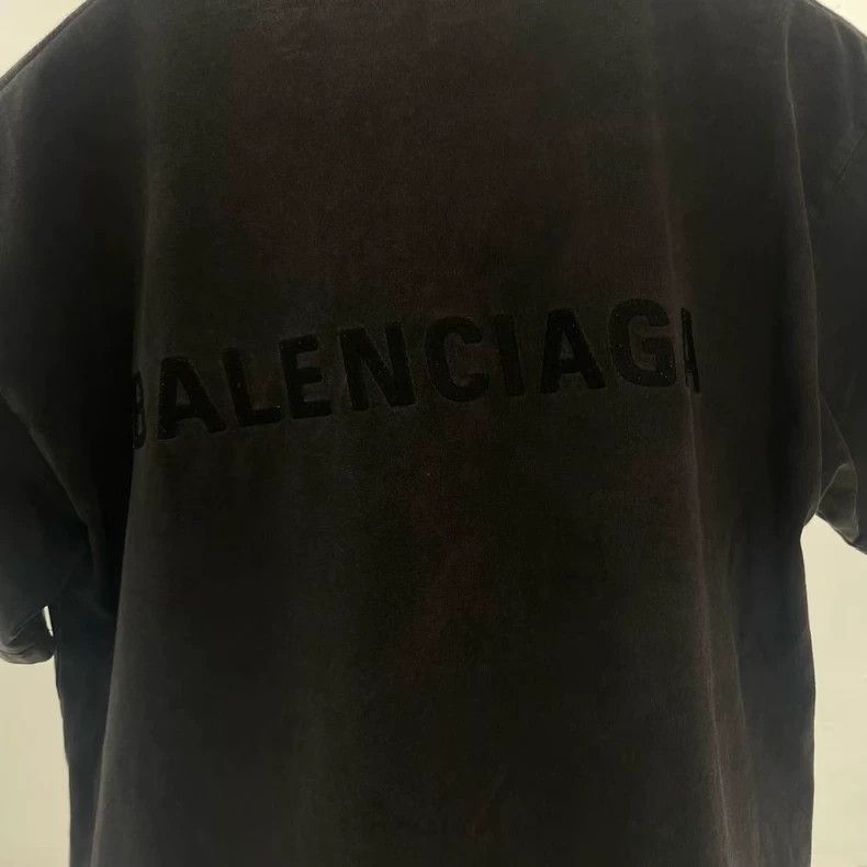 Balenciaga Balenciaga Logo Short Sleeve T-Shirt XS Size Size US XS / EU 42 / 0 - 3 Thumbnail