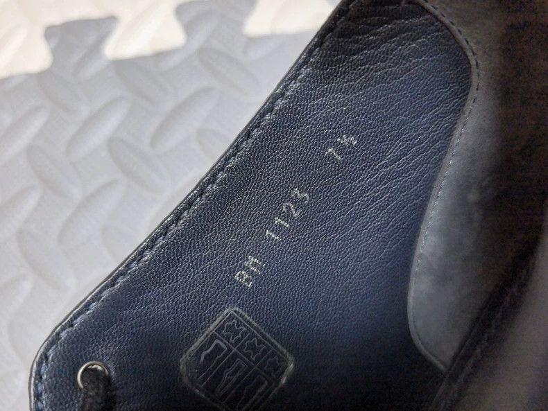 Louis Vuitton Men's Leather Boots with Lizard Skin Design Size US 7.5 / EU 40-41 - 3 Thumbnail