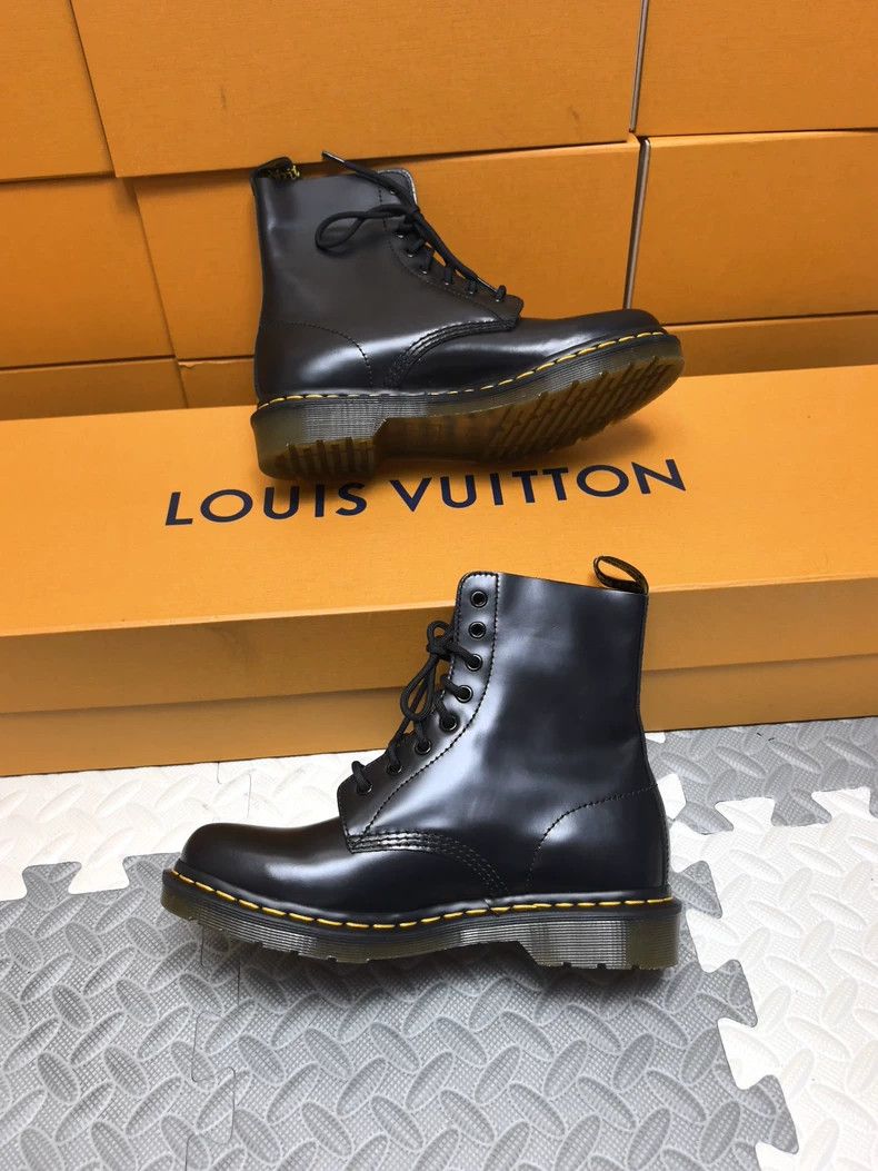 Dr. Martens Dr. Martens Classic Black Martin Boots for Men Size US 8 / EU 41 - 6 Thumbnail