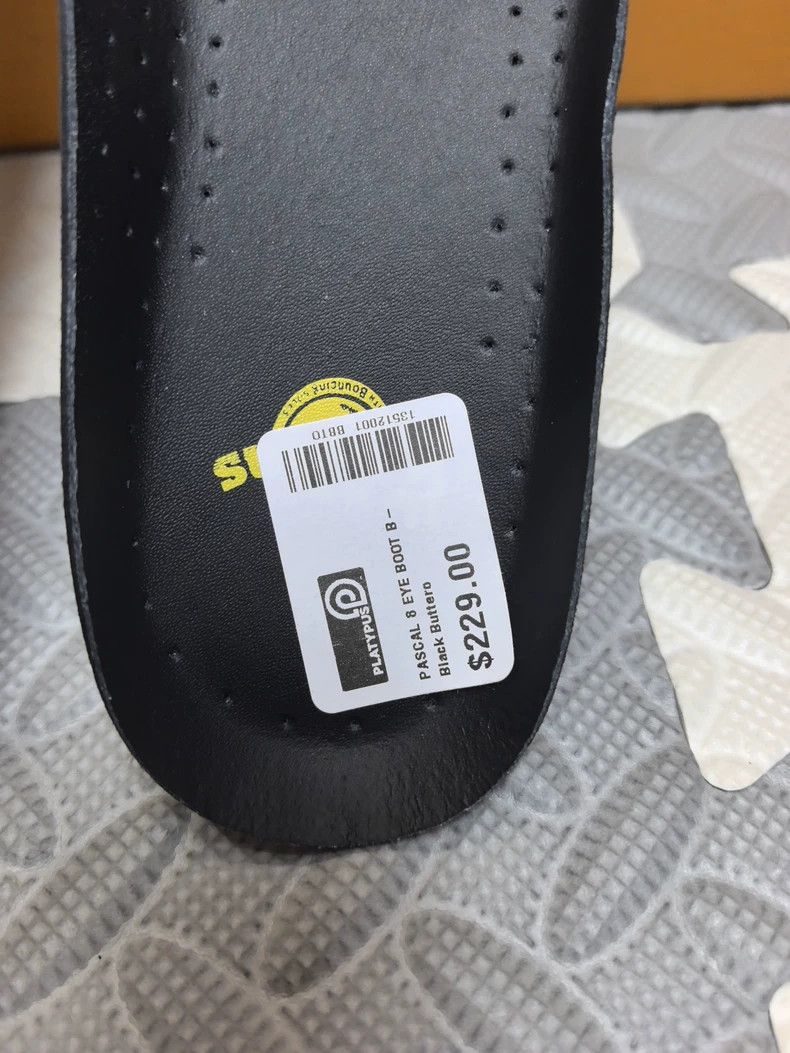 Dr. Martens Dr. Martens Classic Black Martin Boots for Men Size US 8 / EU 41 - 3 Thumbnail