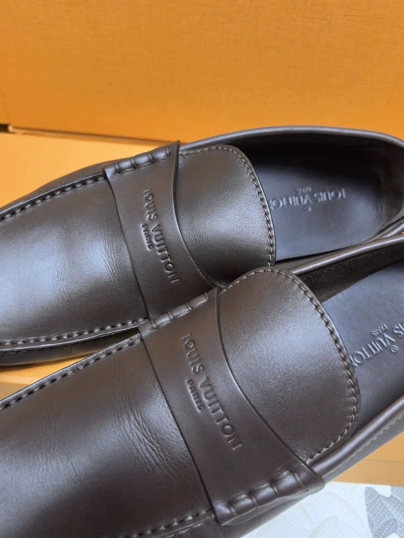 Louis Vuitton Louis Vuitton Slip-On Moccasin Shoes Size US 10 / EU 43 - 4 Thumbnail