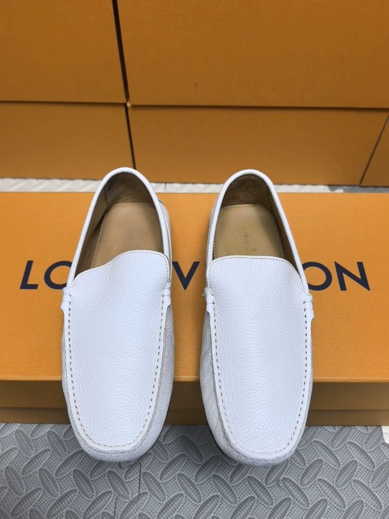 Louis Vuitton LV White Men’s Driving Moccasins Size US 5 / EU 37 - 3 Thumbnail