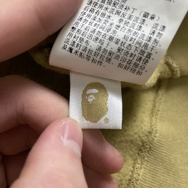 Bape Bape Green Camo Shark Hoodie Size L Size US L / EU 52-54 / 3 - 4 Thumbnail