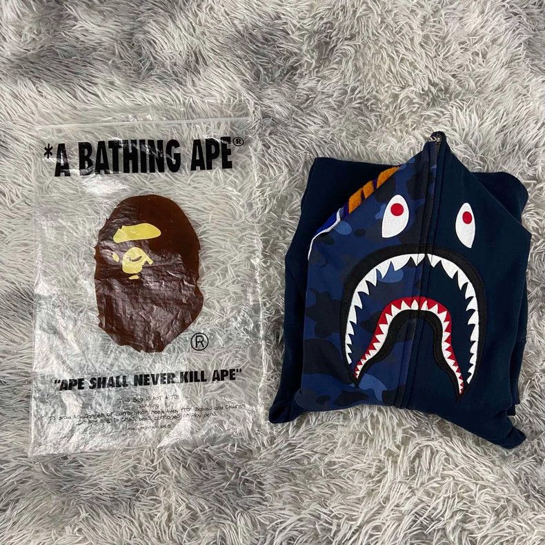 Bape BAPE Blue Shark Hoodie Jacket XL Size Size US XL / EU 56 / 4 - 4 Thumbnail