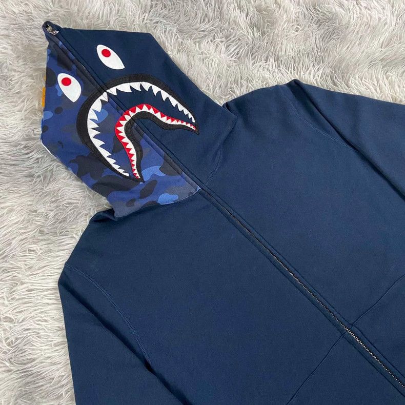 Bape BAPE Blue Shark Hoodie Jacket XL Size Size US XL / EU 56 / 4 - 3 Thumbnail