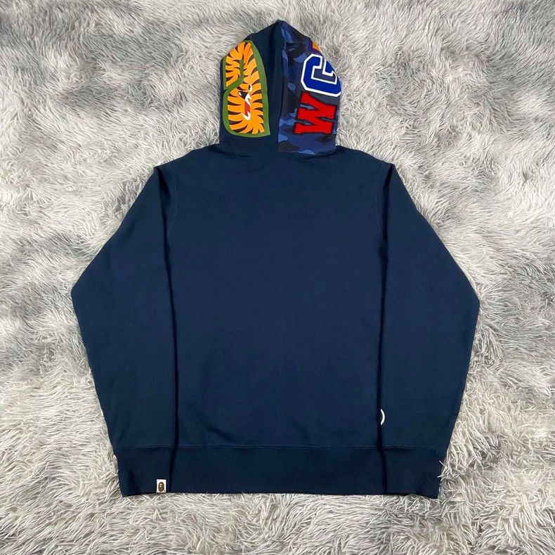 Bape BAPE Blue Shark Hoodie Jacket XL Size Size US XL / EU 56 / 4 - 2 Thumbnail