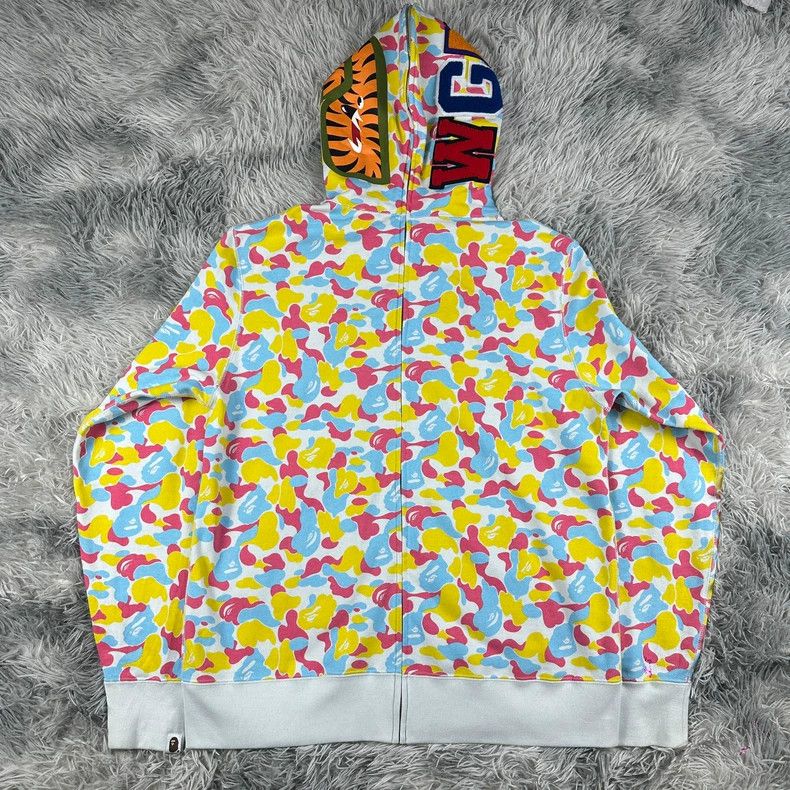 Bape Bape Candy Camo Shark Zip Hoodie Size US XL / EU 56 / 4 - 6 Thumbnail