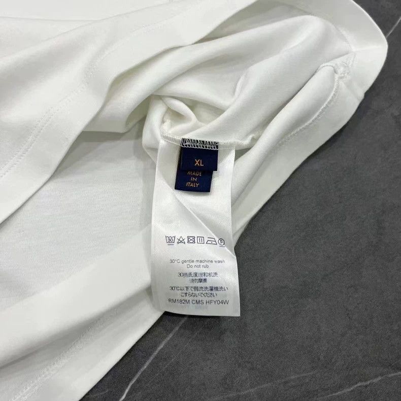 Louis Vuitton Louis Vuitton Short Sleeve Embroidered T-Shirt Size US XL / EU 56 / 4 - 4 Thumbnail