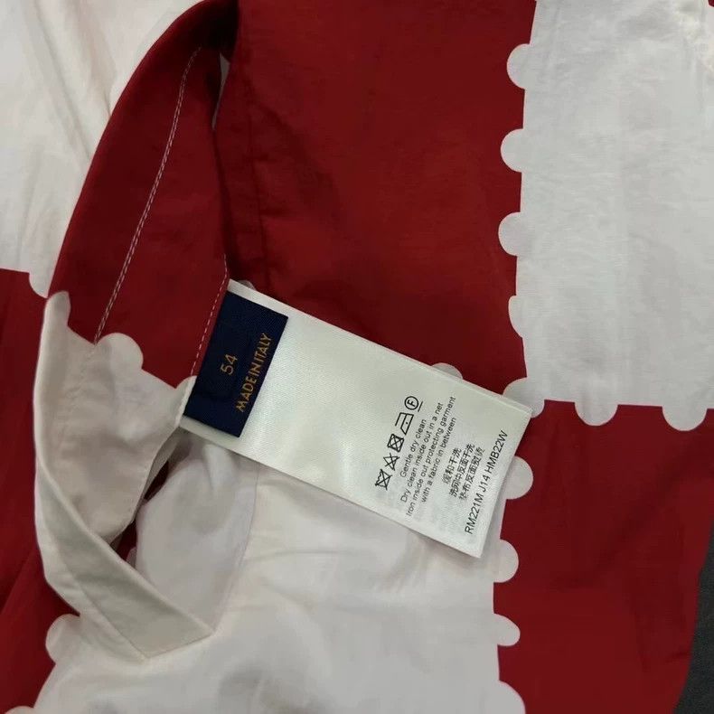 Louis Vuitton Louis Vuitton Red and White Checkered Jacket Size US L / EU 52-54 / 3 - 4 Thumbnail