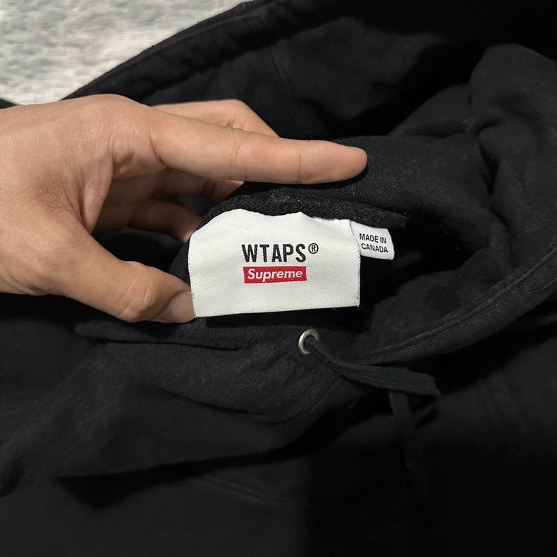 Wtaps Supreme Wtaps Black Hoodie with Colorful Text Size US M / EU 48-50 / 2 - 4 Thumbnail