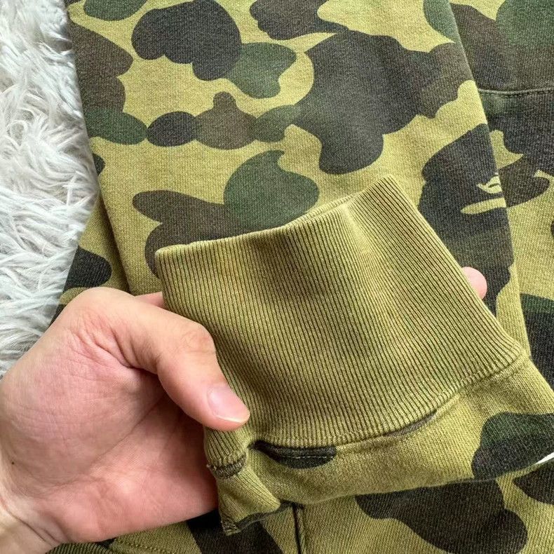 Bape Bape Green Camouflage Shark Hoodie Size US L / EU 52-54 / 3 - 5 Thumbnail