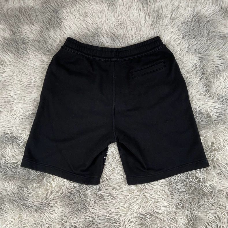 Burberry Burberry Logo Shorts M Size Special Price Size US 28 / EU 44 - 2 Thumbnail