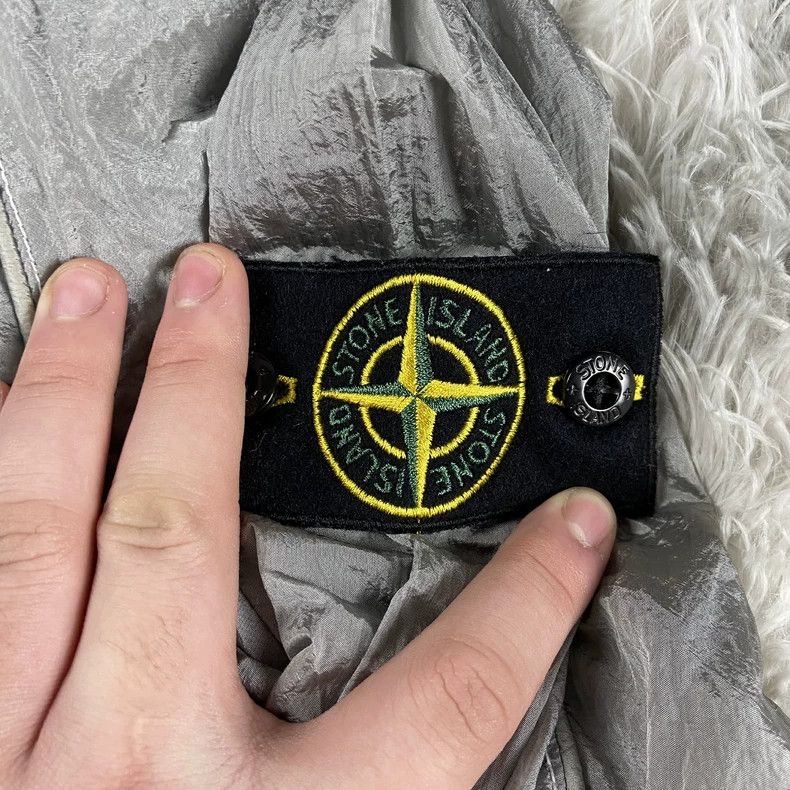 Stone Island Silver Metallic Nylon Jacket by Stone Island Size US XXL / EU 58 / 5 - 3 Thumbnail