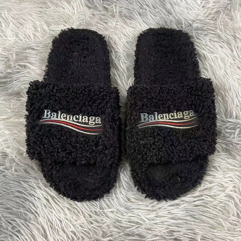 Balenciaga Teddy Slippers Size 42
