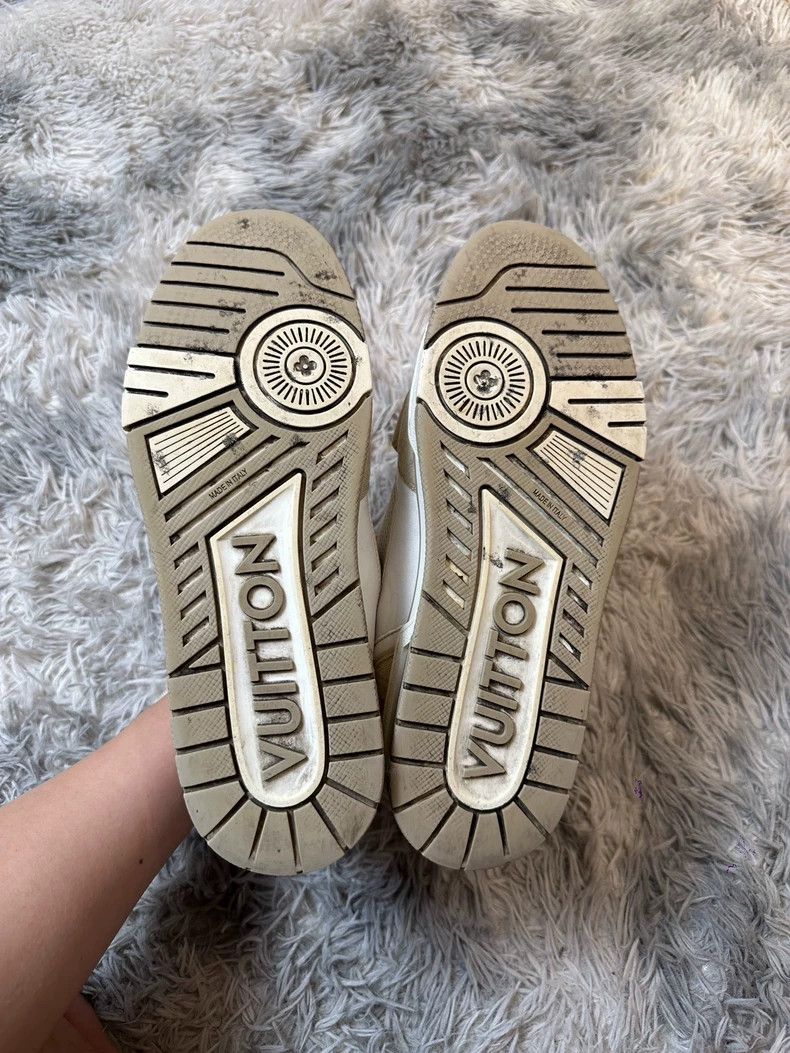 Louis Vuitton Louis Vuitton Trainer Sneakers with Velcro Strap Size US 8.5 / EU 41-42 - 8 Thumbnail