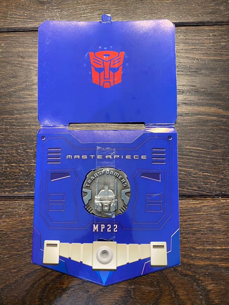 Louis Vuitton Transformers Commemorative Coin Collection Size ONE SIZE - 2 Thumbnail