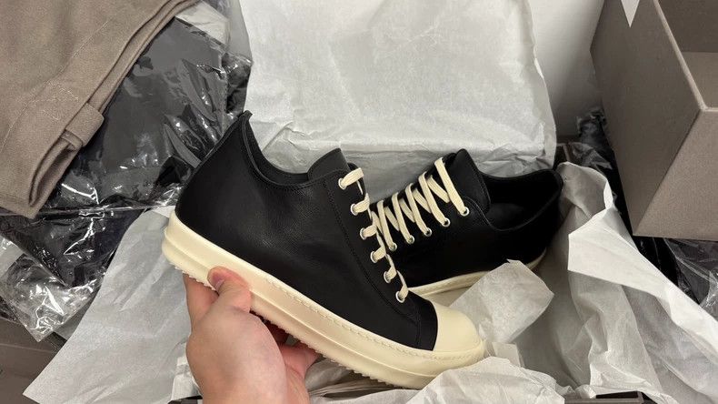 Rick Owens Rick Owens Low Top Leather Sneakers Size US 10 / EU 43 - 2 Thumbnail