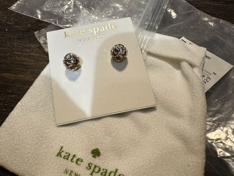 Kate Spade New Kate Spade Earring Studs Never Worn Size ONE SIZE - 5 Thumbnail