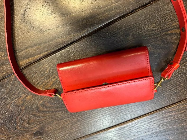 Vintage Handmade Red Leather Crossbody Bag Size ONE SIZE - 6 Thumbnail